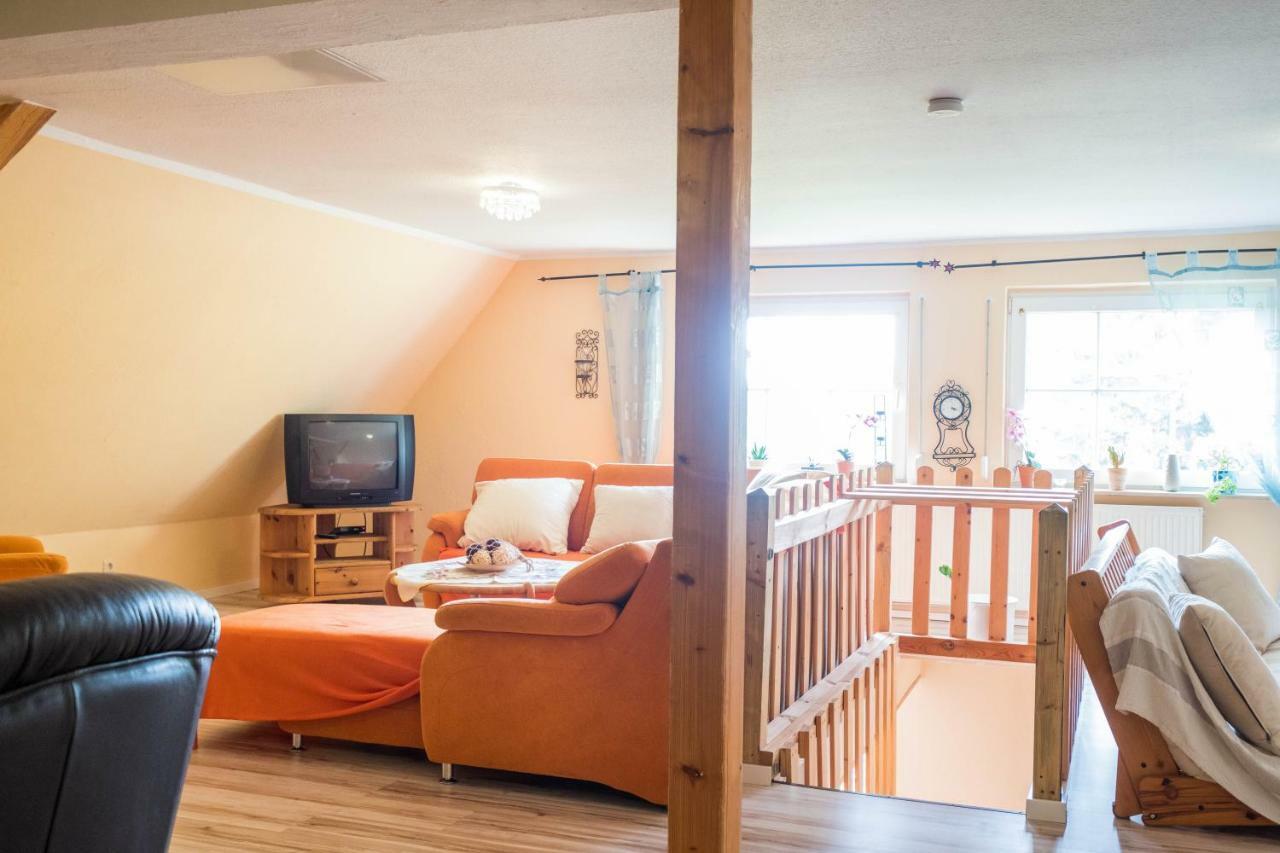 Ferienhaus Hospodarz Schimm 外观 照片