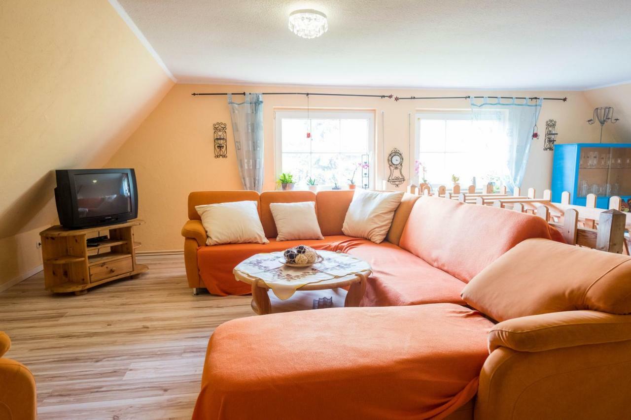 Ferienhaus Hospodarz Schimm 外观 照片
