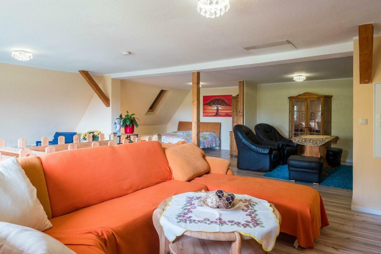 Ferienhaus Hospodarz Schimm 外观 照片